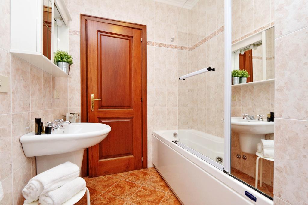 Mecenate Charme Apartment Roma Exterior foto